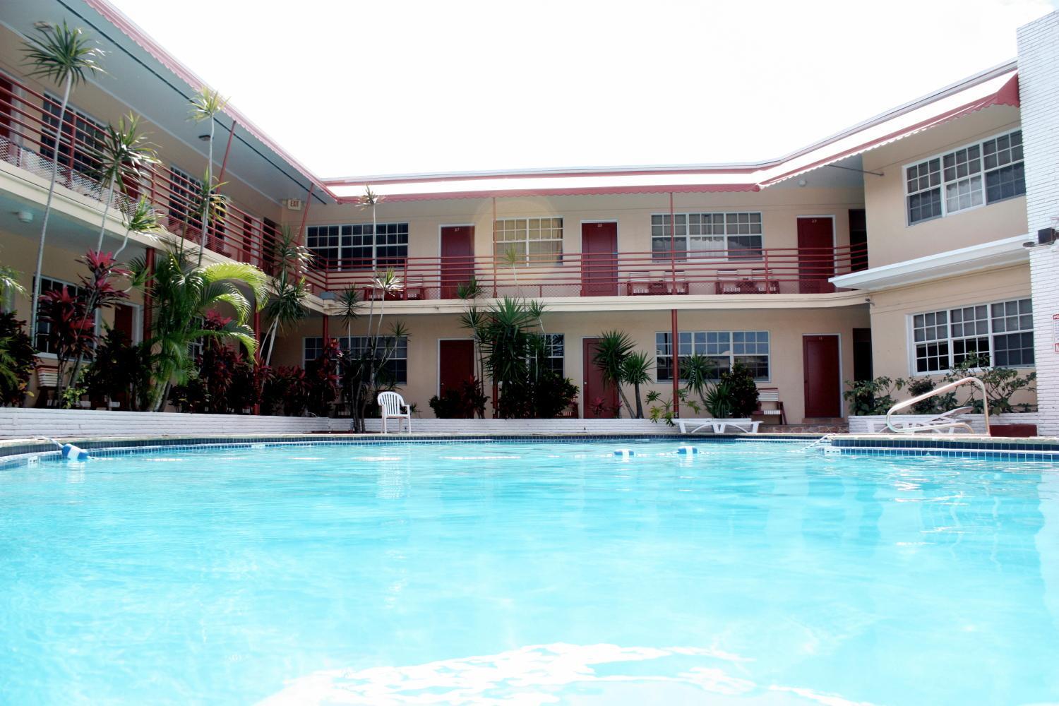 Beach And Town Motel Hollywood Exterior photo